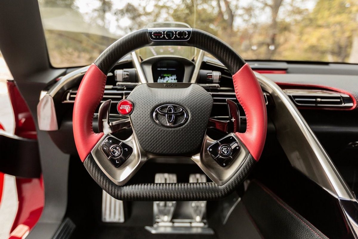 TOYOTA
