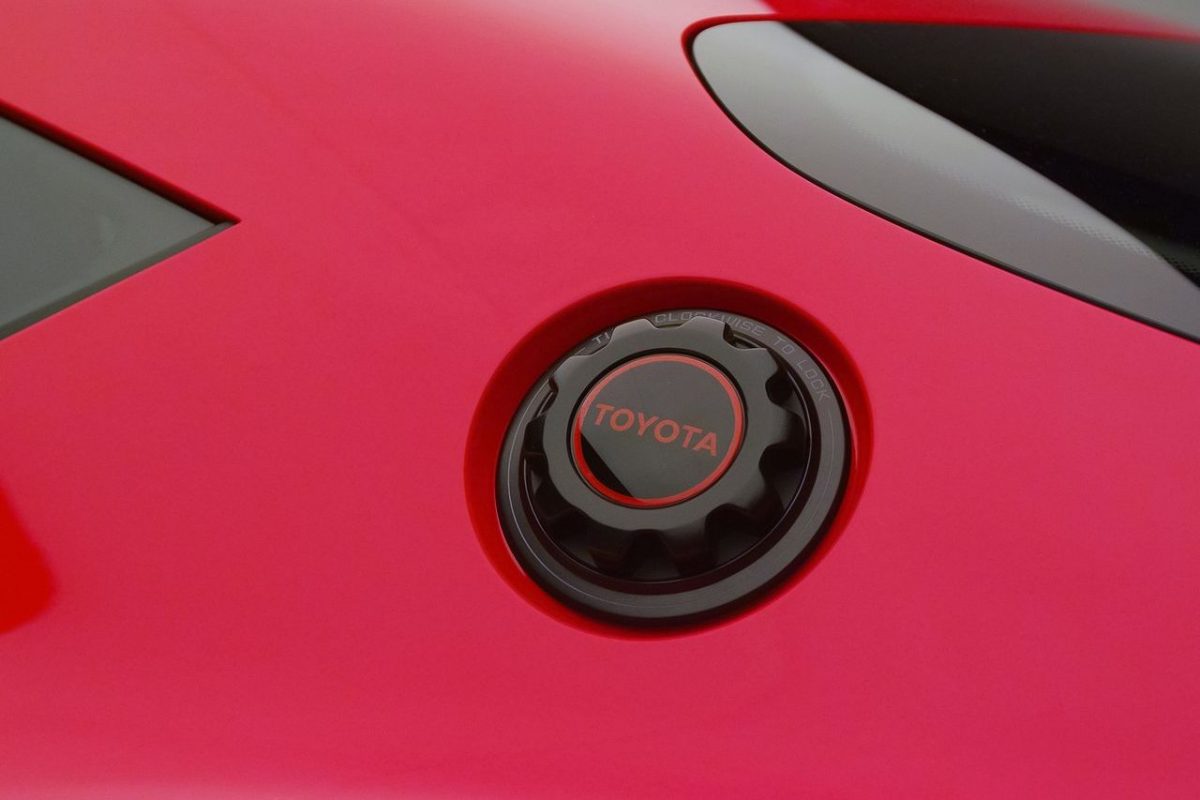 TOYOTA