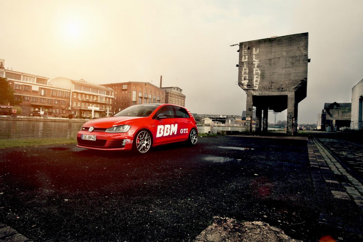 VOLKSWAGEN