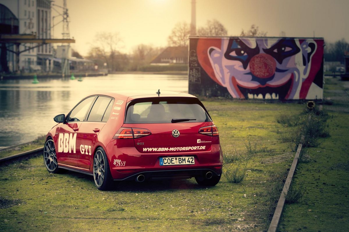 VOLKSWAGEN