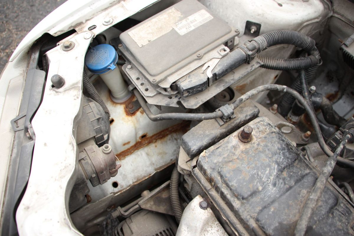 PEUGEOT 106