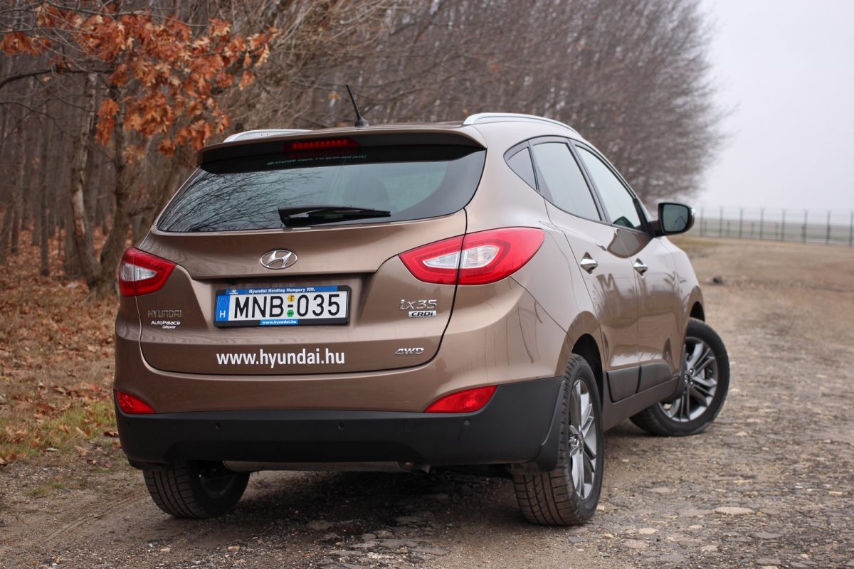 HYUNDAI