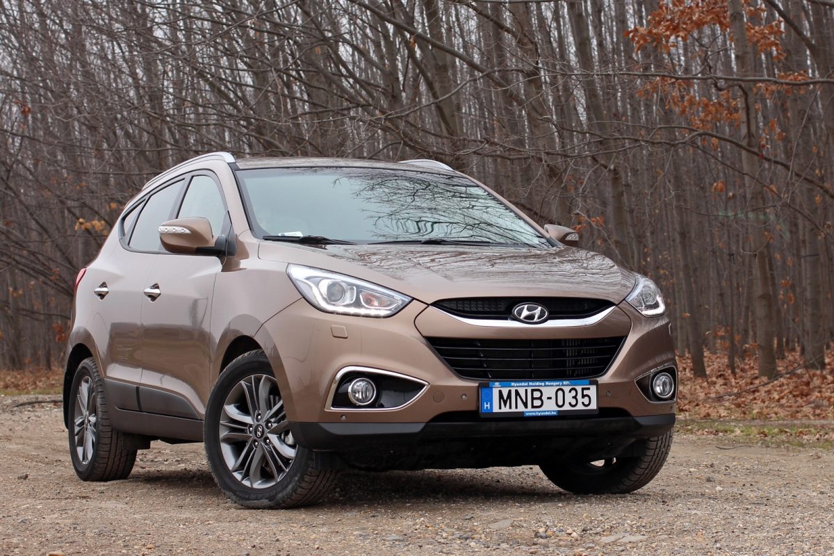 HYUNDAI