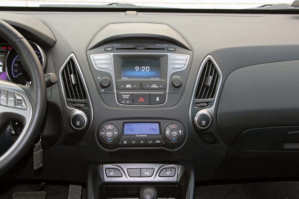 HYUNDAI