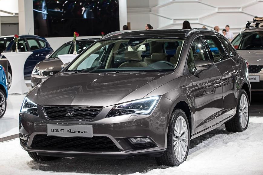 SEAT LEON
