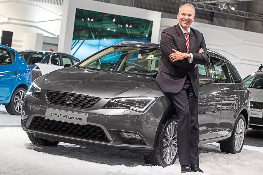 SEAT LEON