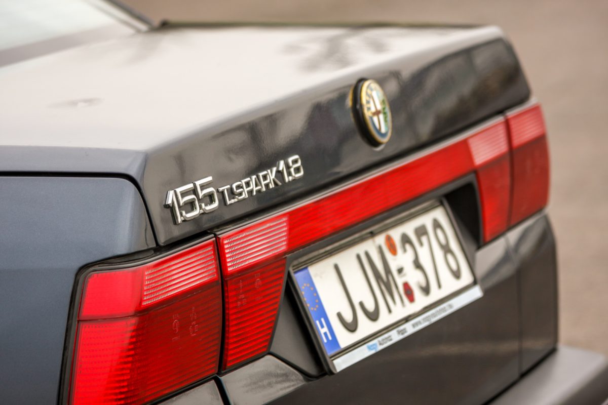 ALFA ROMEO 155
