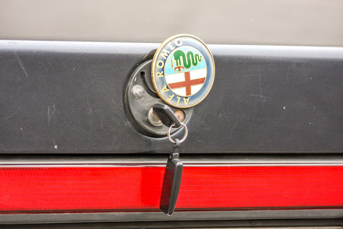 ALFA ROMEO 155
