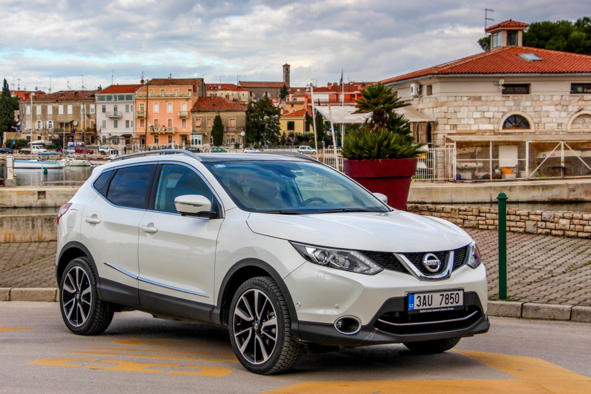 NISSAN