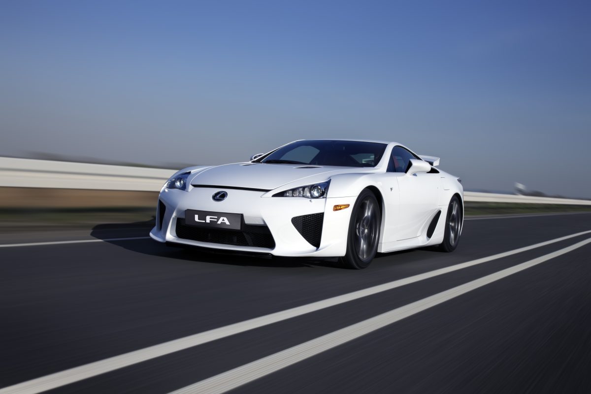 LEXUS