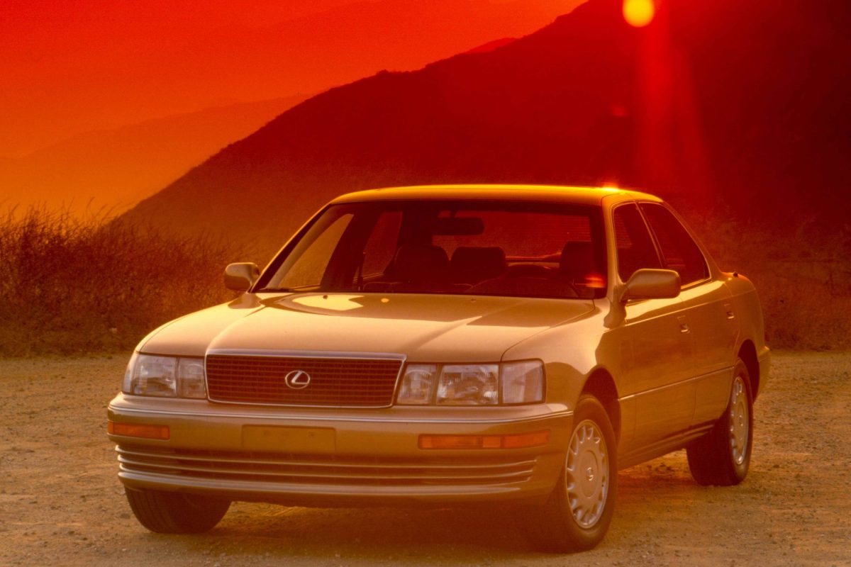 LEXUS
