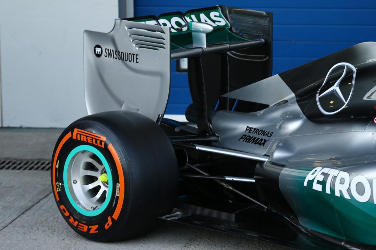 MERCEDES-BENZ
