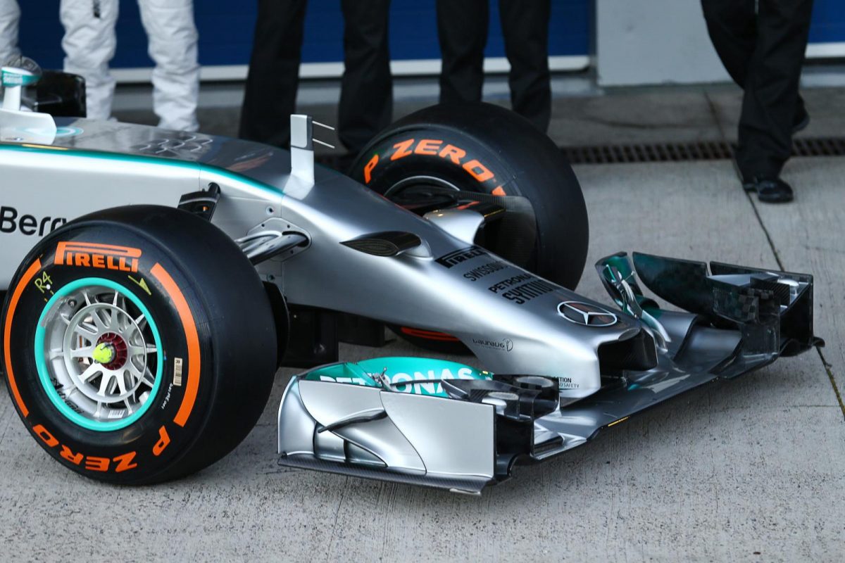 MERCEDES-BENZ
