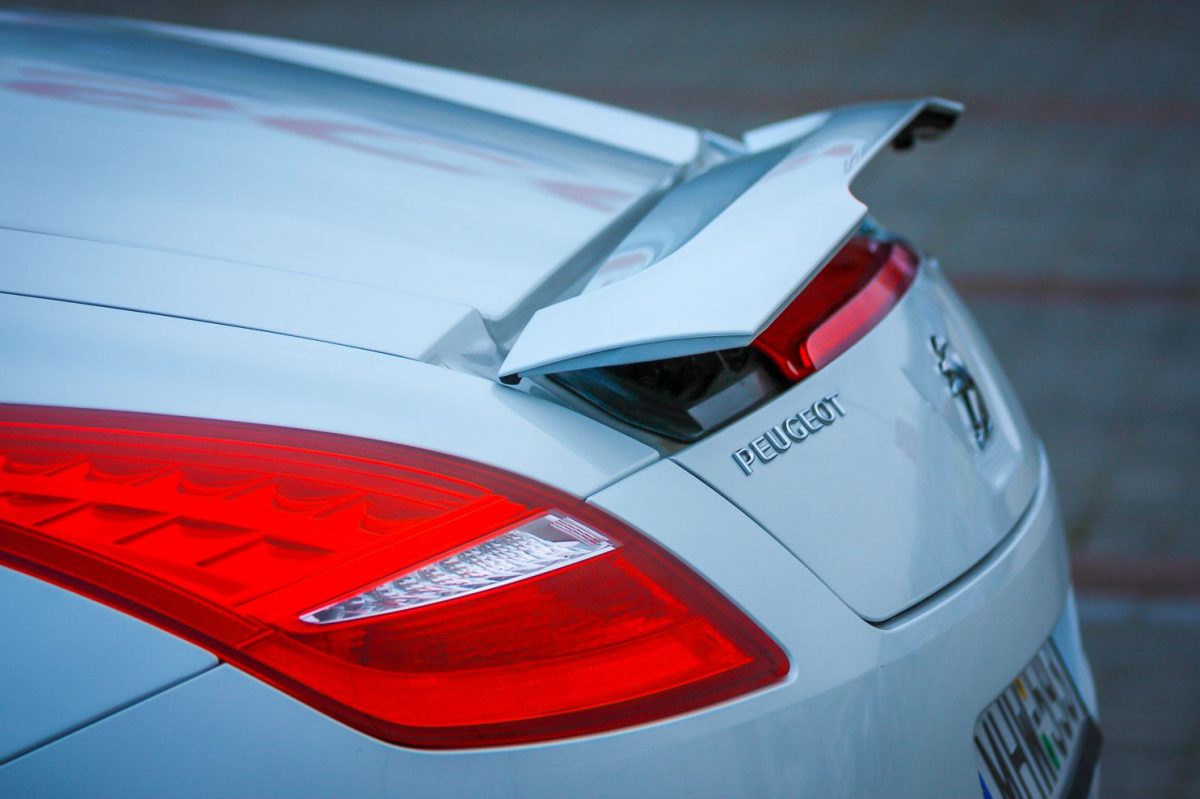 PEUGEOT RCZ