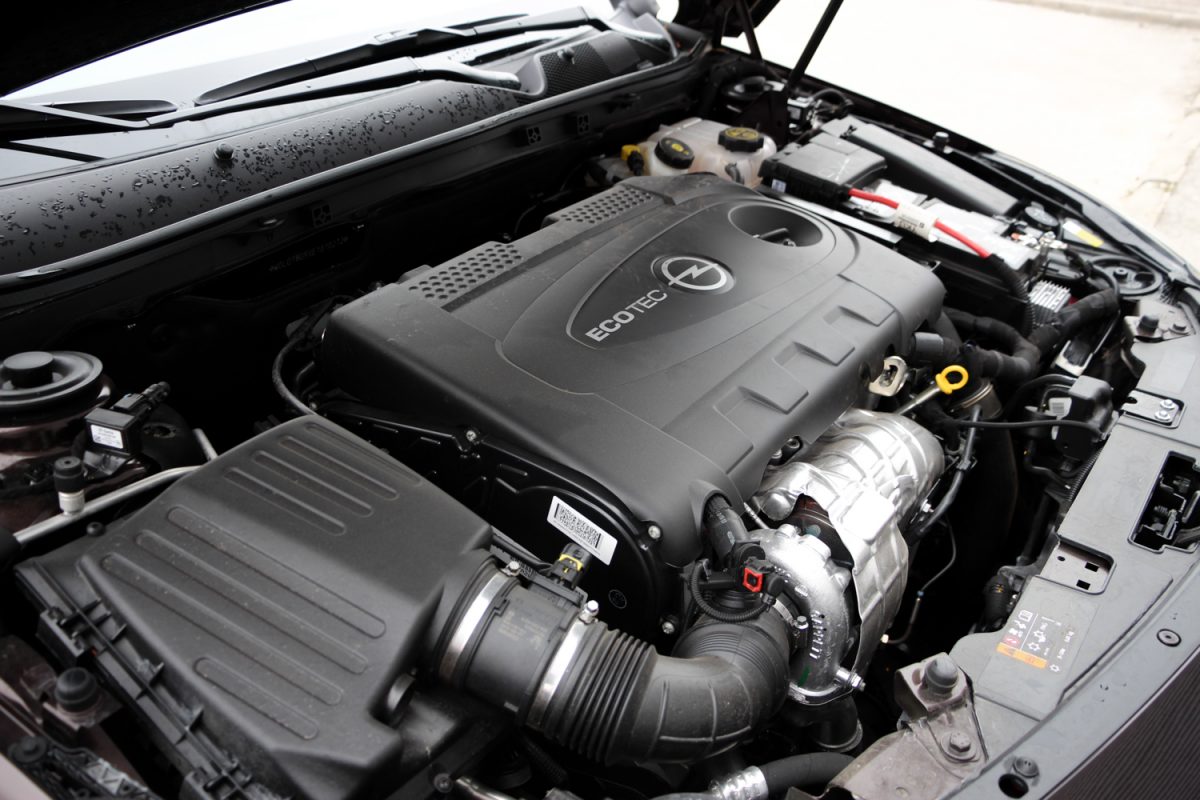 OPEL INSIGNIA