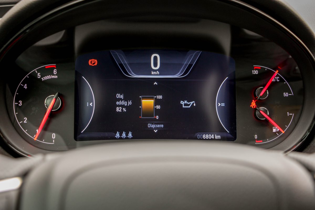 OPEL INSIGNIA