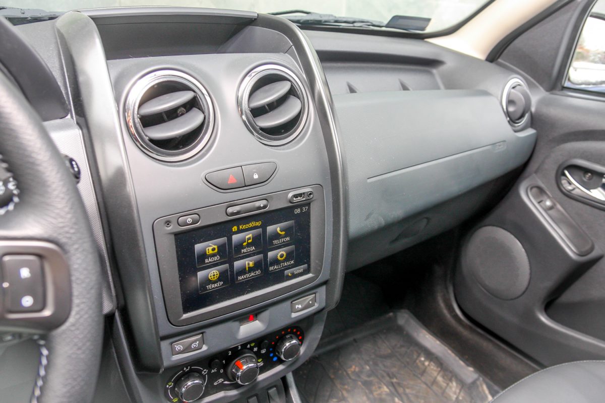 DACIA DUSTER