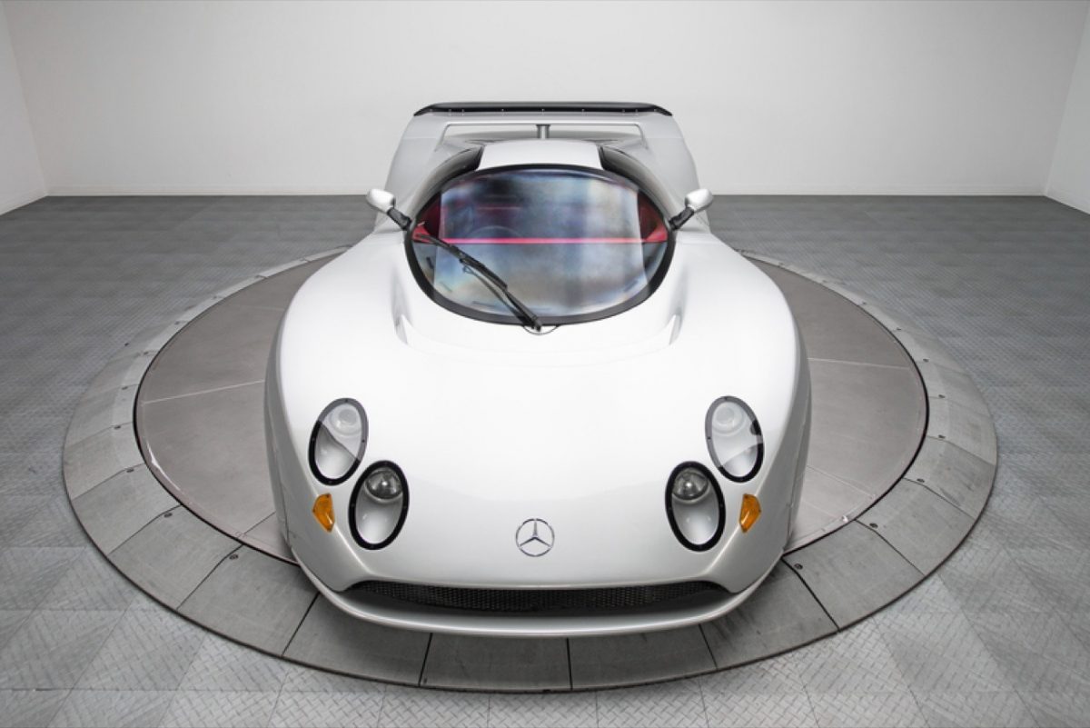 MERCEDES-BENZ