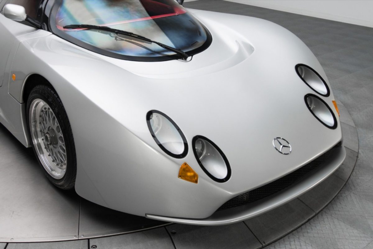 MERCEDES-BENZ