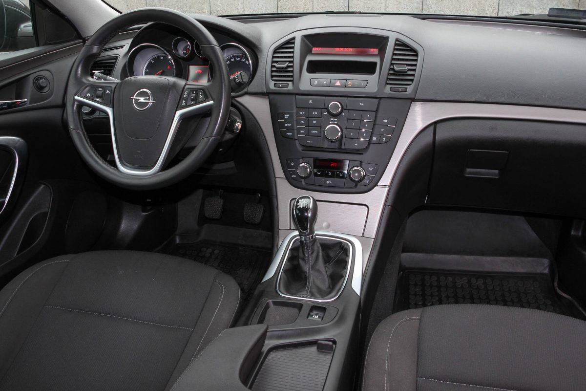 OPEL INSIGNIA