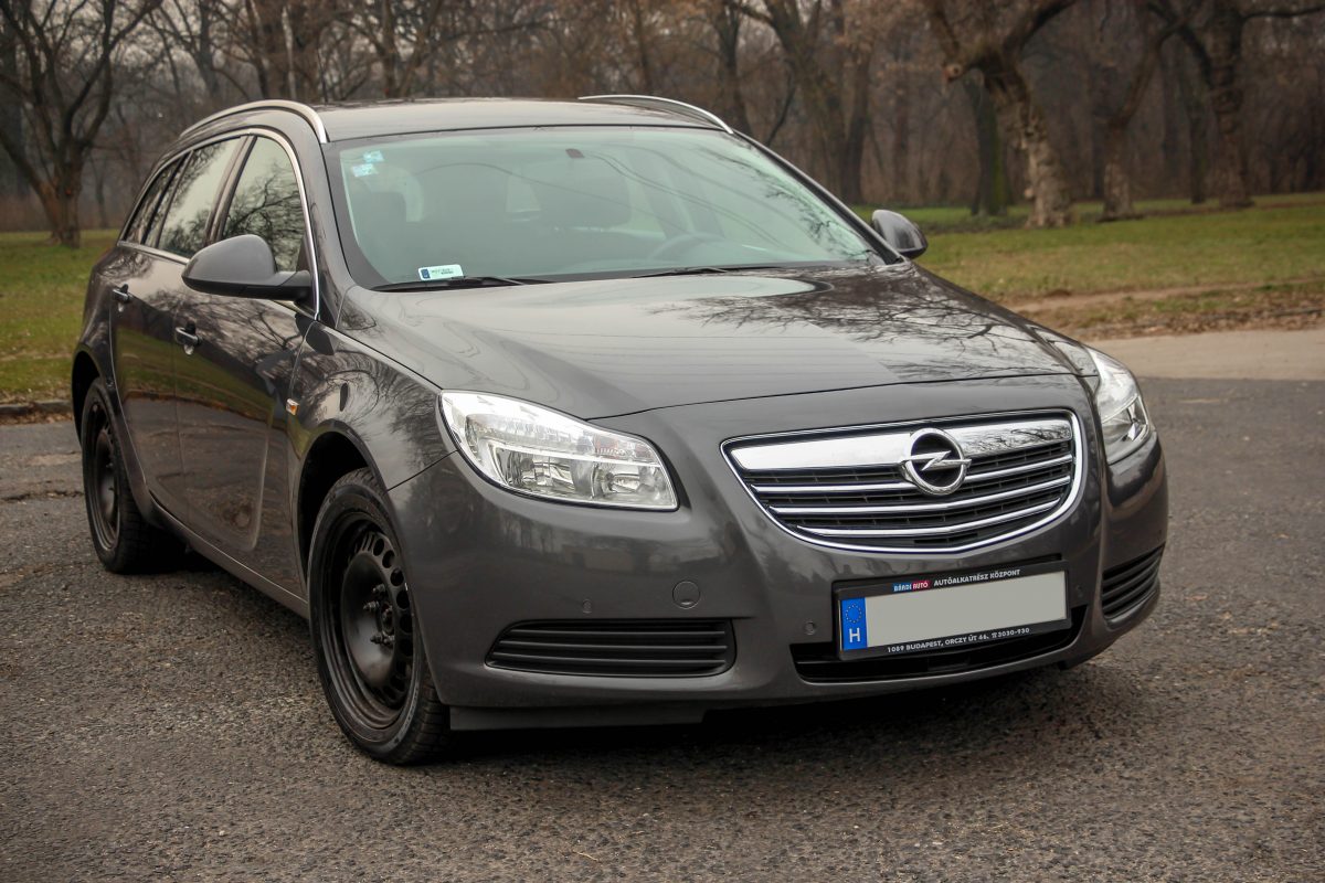 OPEL INSIGNIA