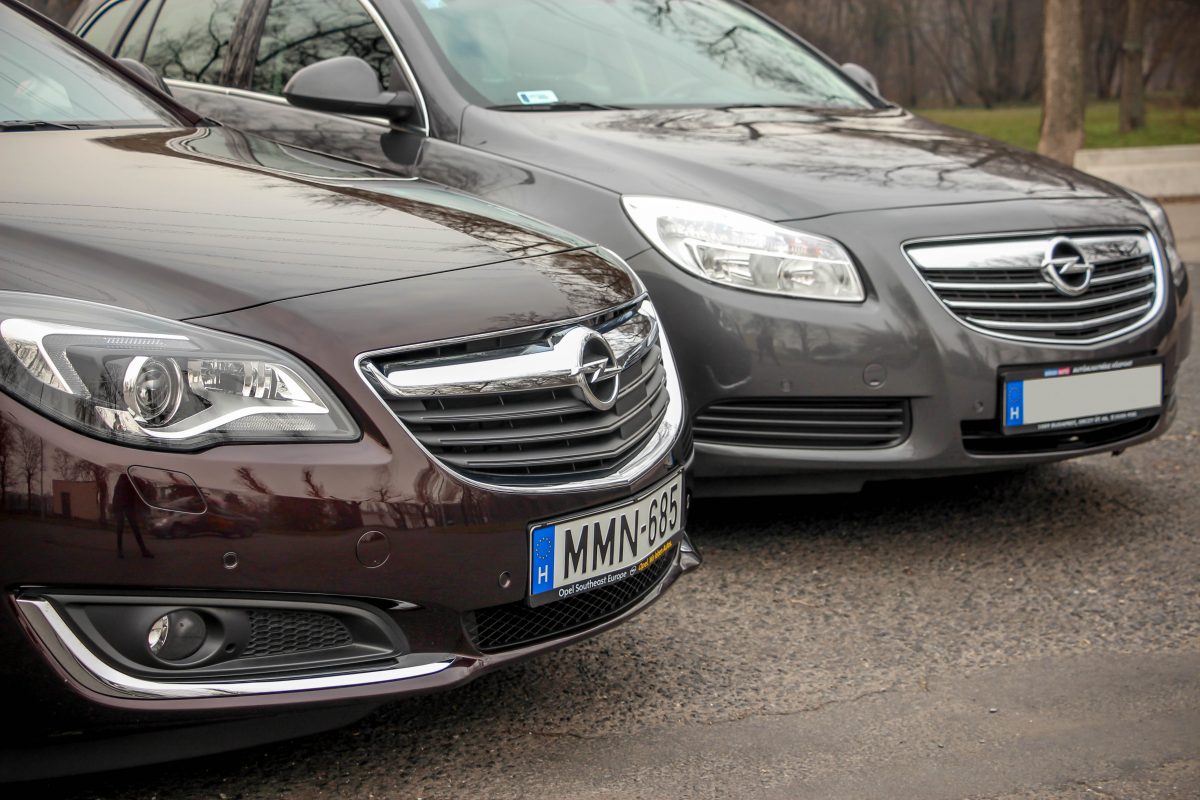 OPEL INSIGNIA