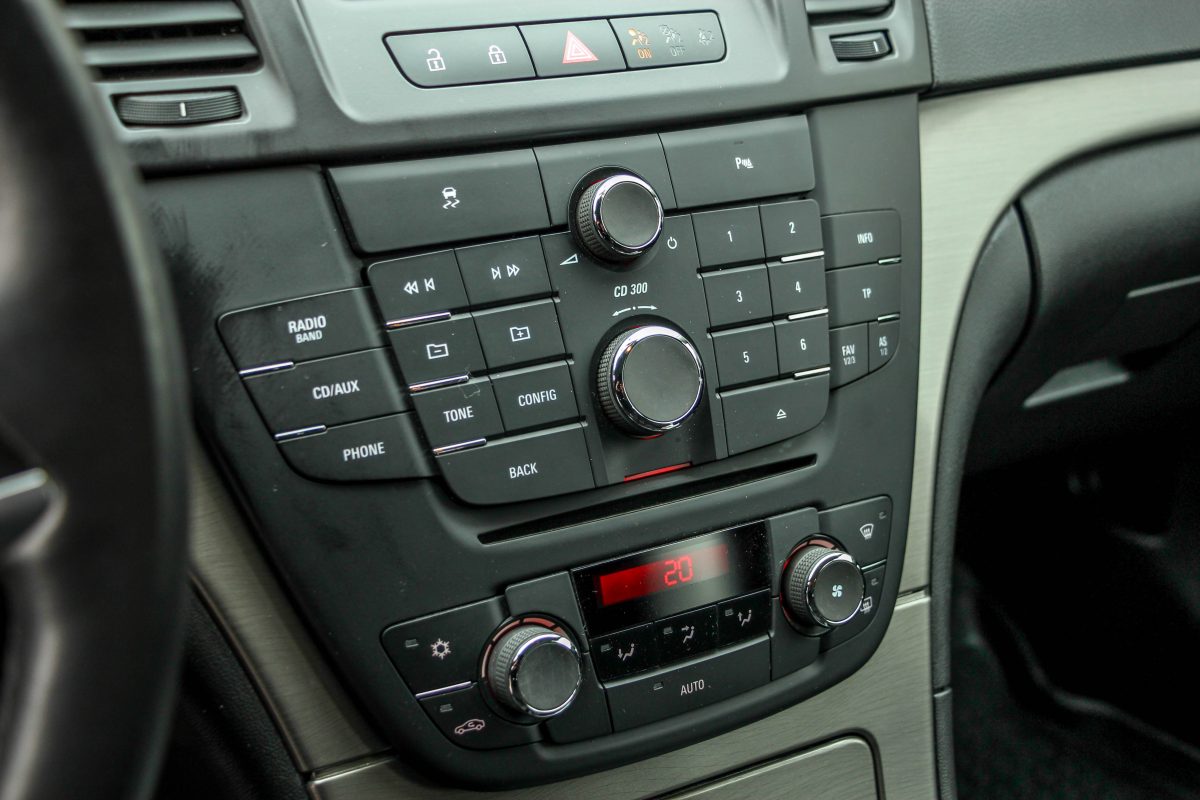OPEL INSIGNIA