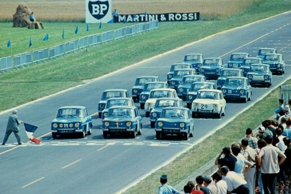 RENAULT