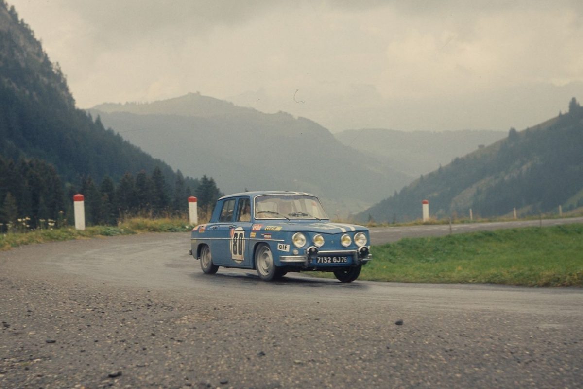 RENAULT