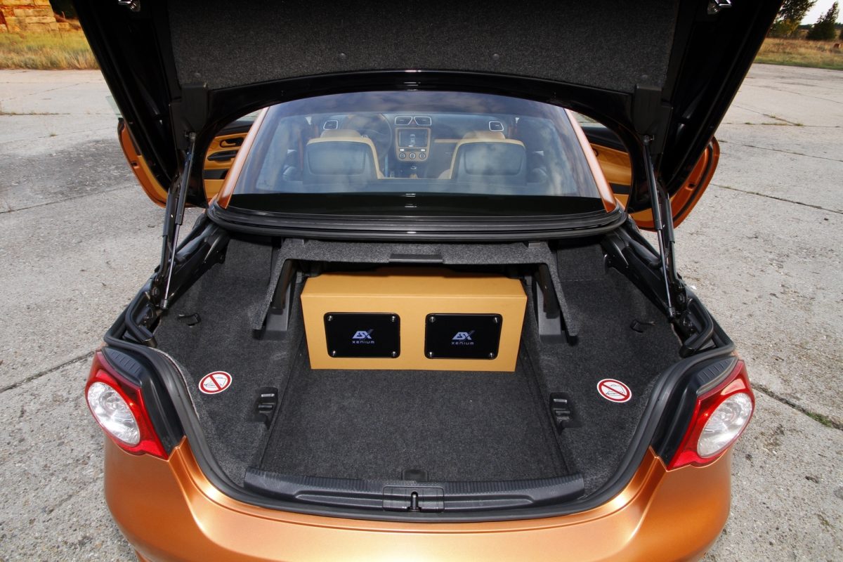 VOLKSWAGEN EOS