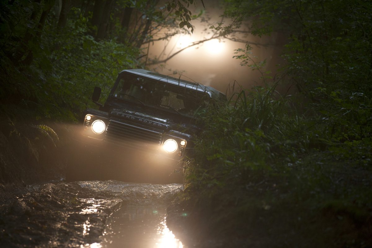 LAND ROVER