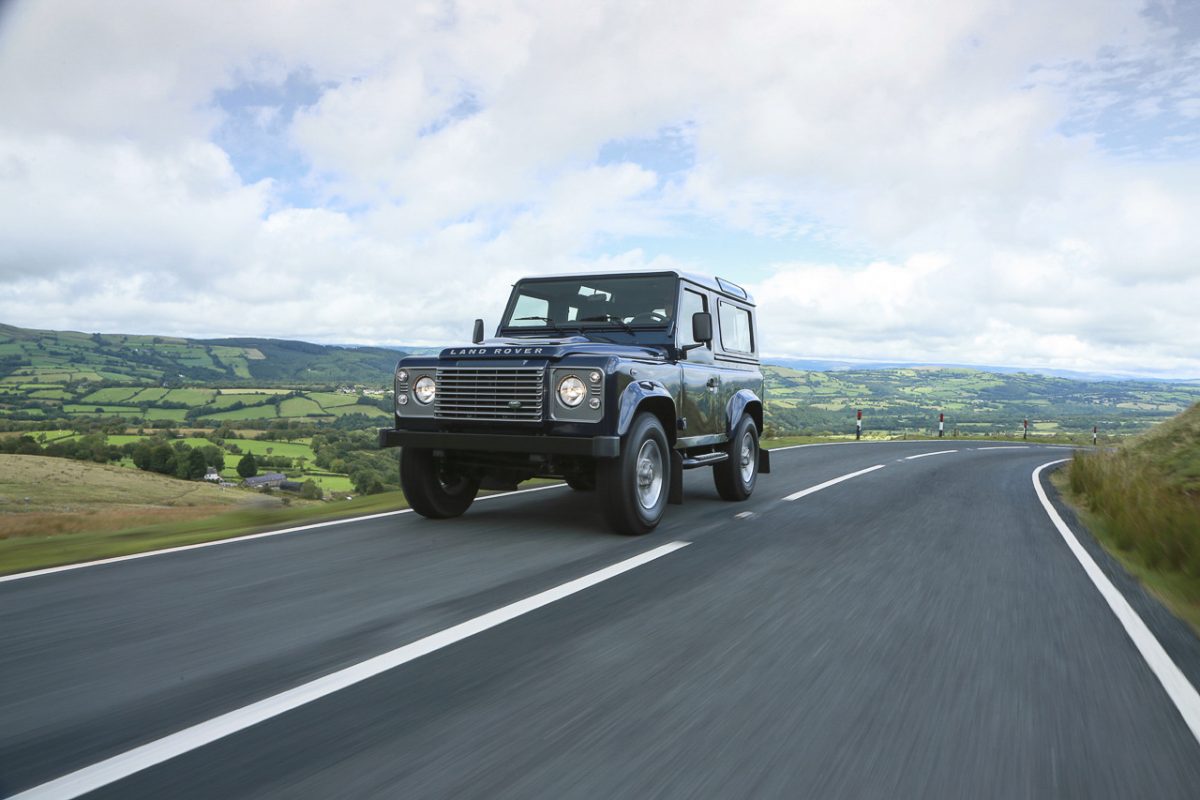 LAND ROVER