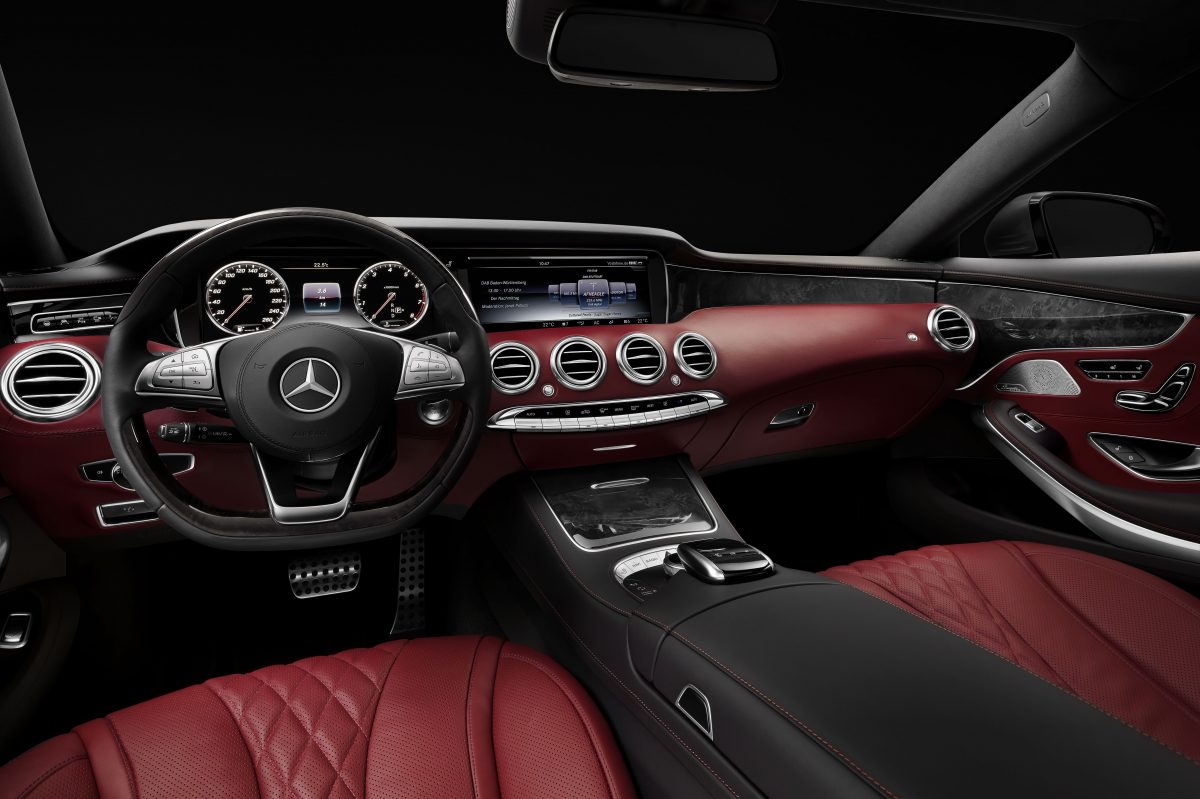 MERCEDES-BENZ