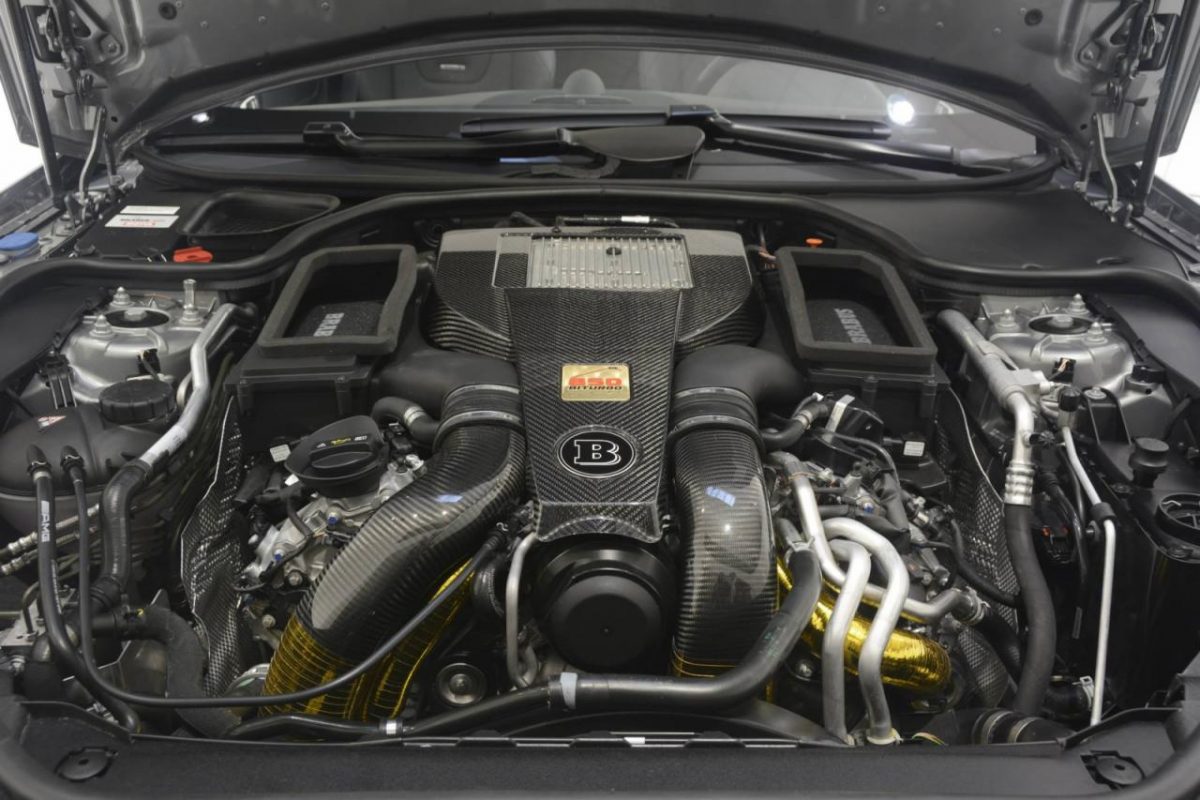 MERCEDES-BENZ