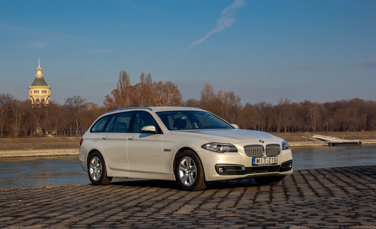 BMW 520