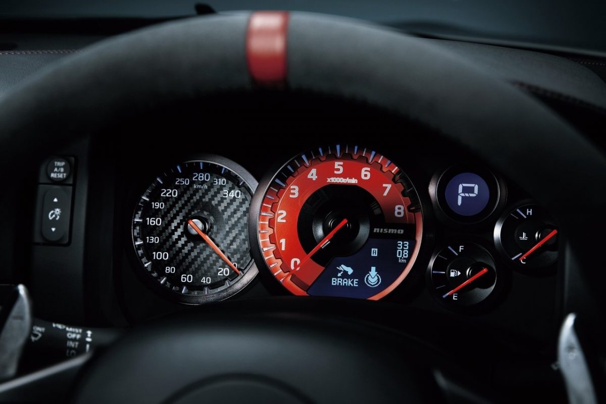 NISSAN GT-R