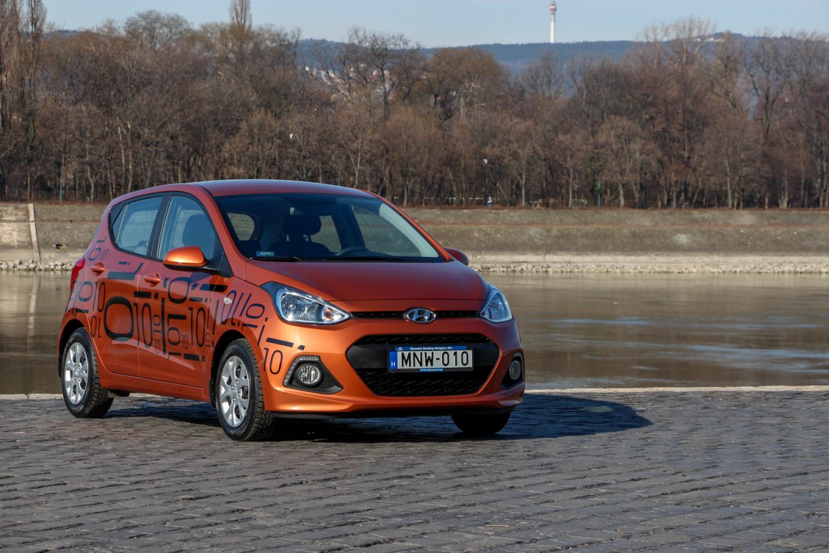 HYUNDAI I10