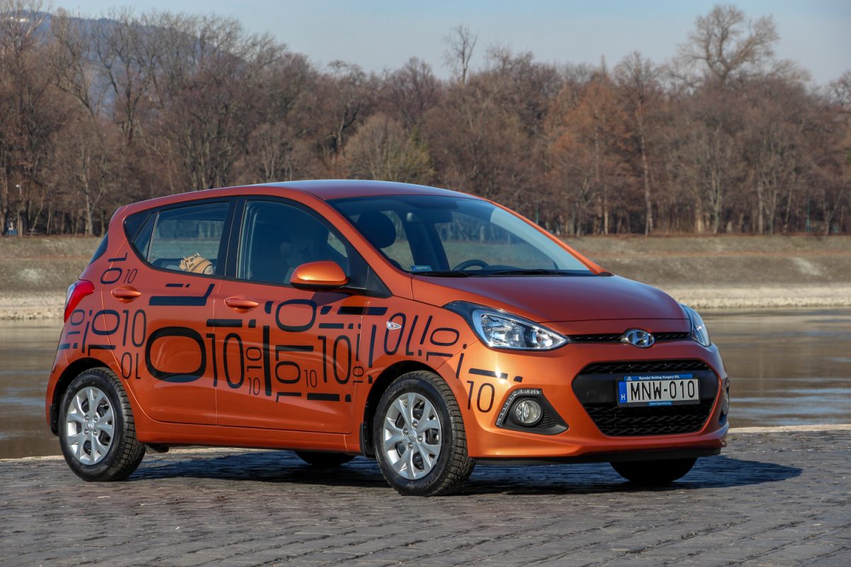 HYUNDAI I10