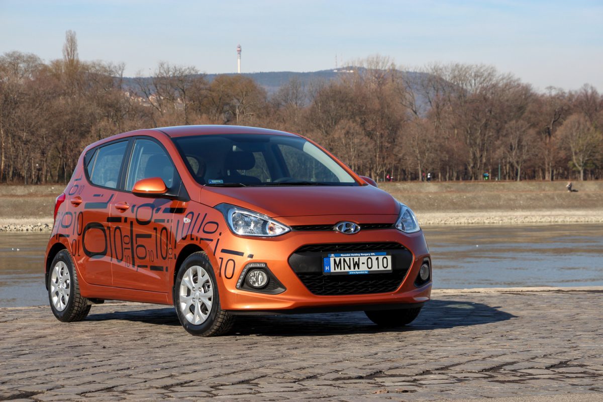 HYUNDAI I10