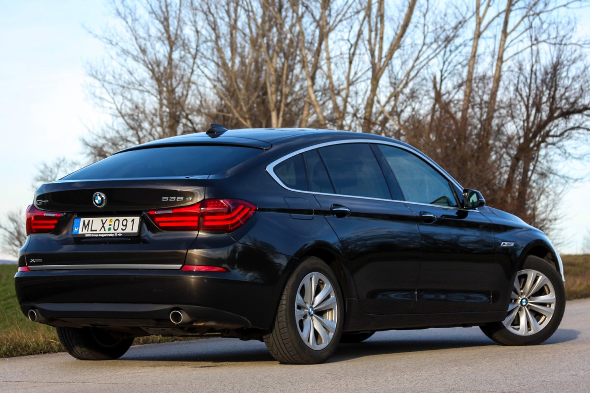 BMW 5-ÖS SOROZAT