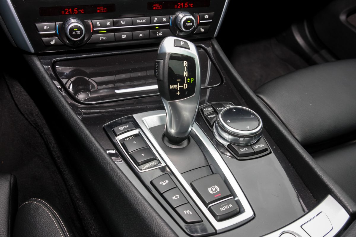 BMW 5-ÖS SOROZAT