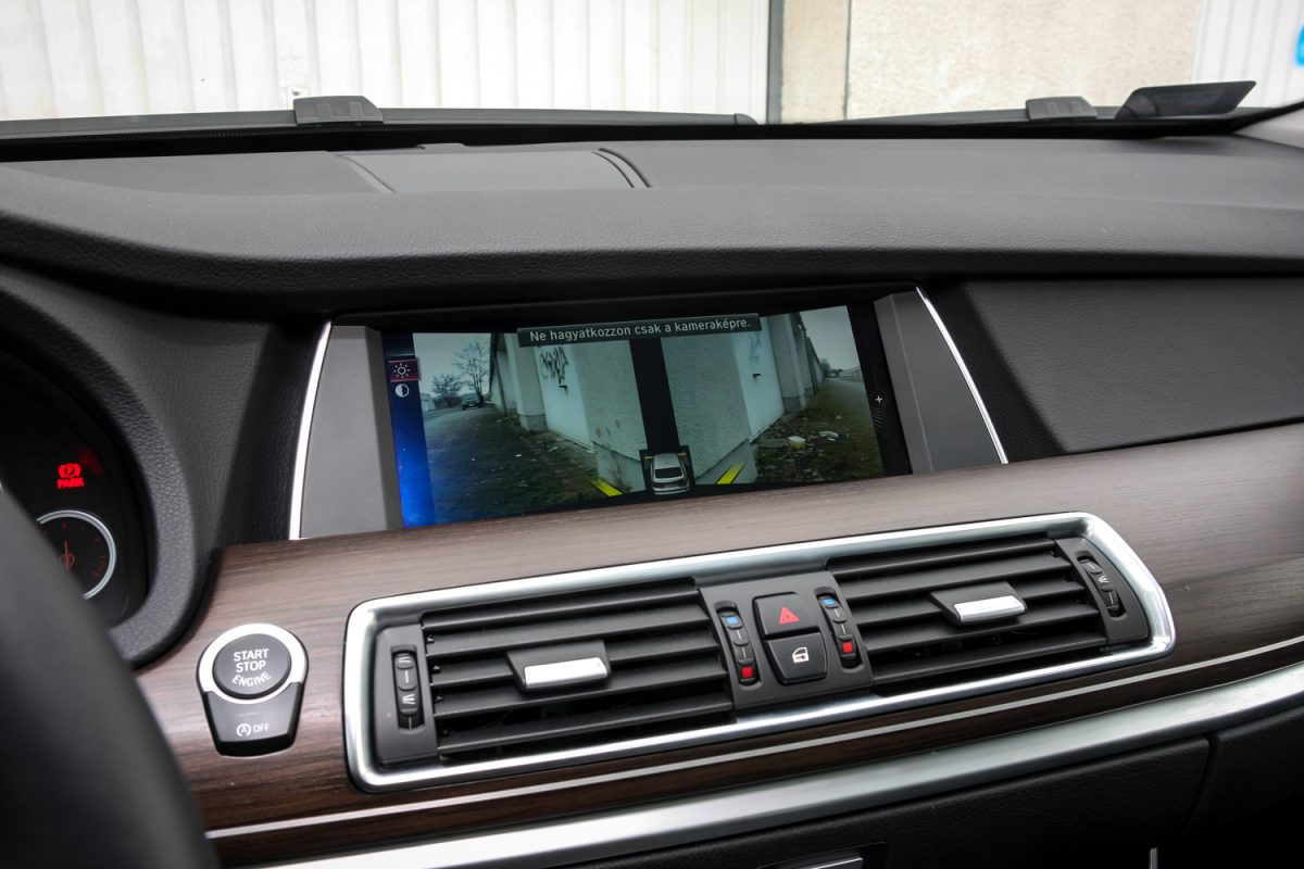 BMW 5-ÖS SOROZAT