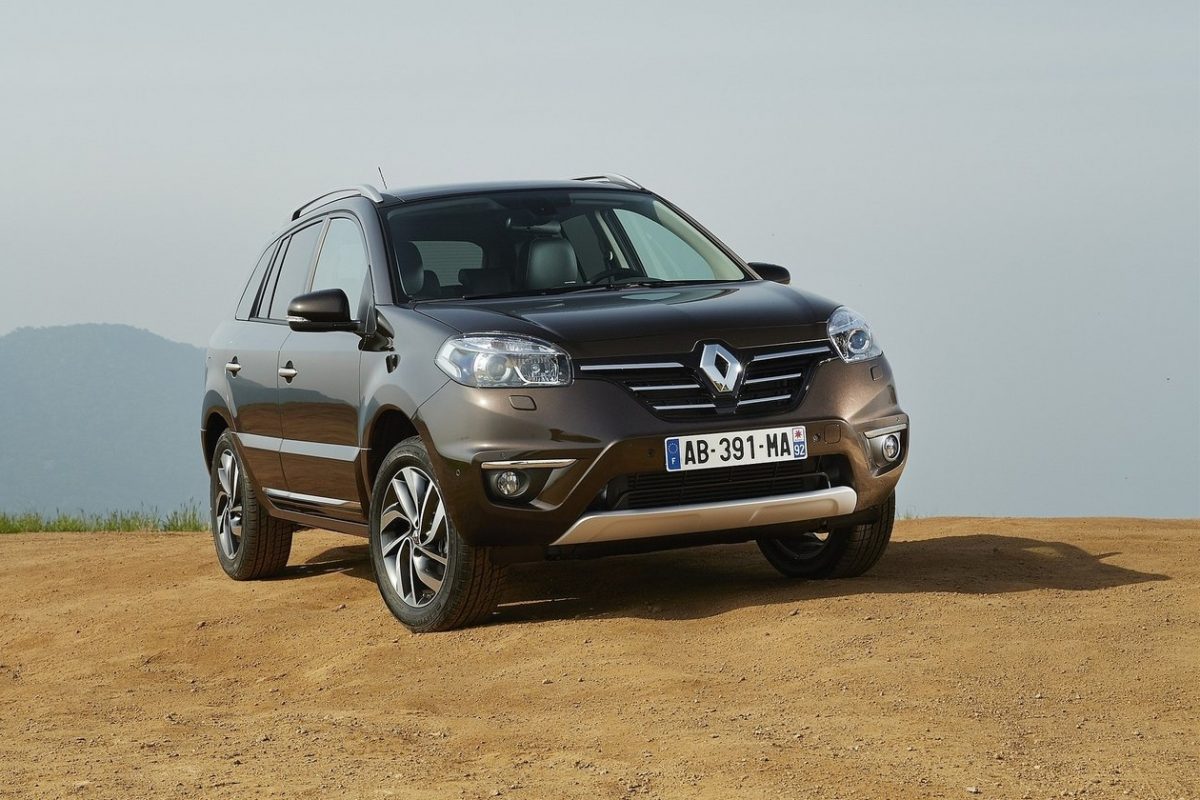 RENAULT