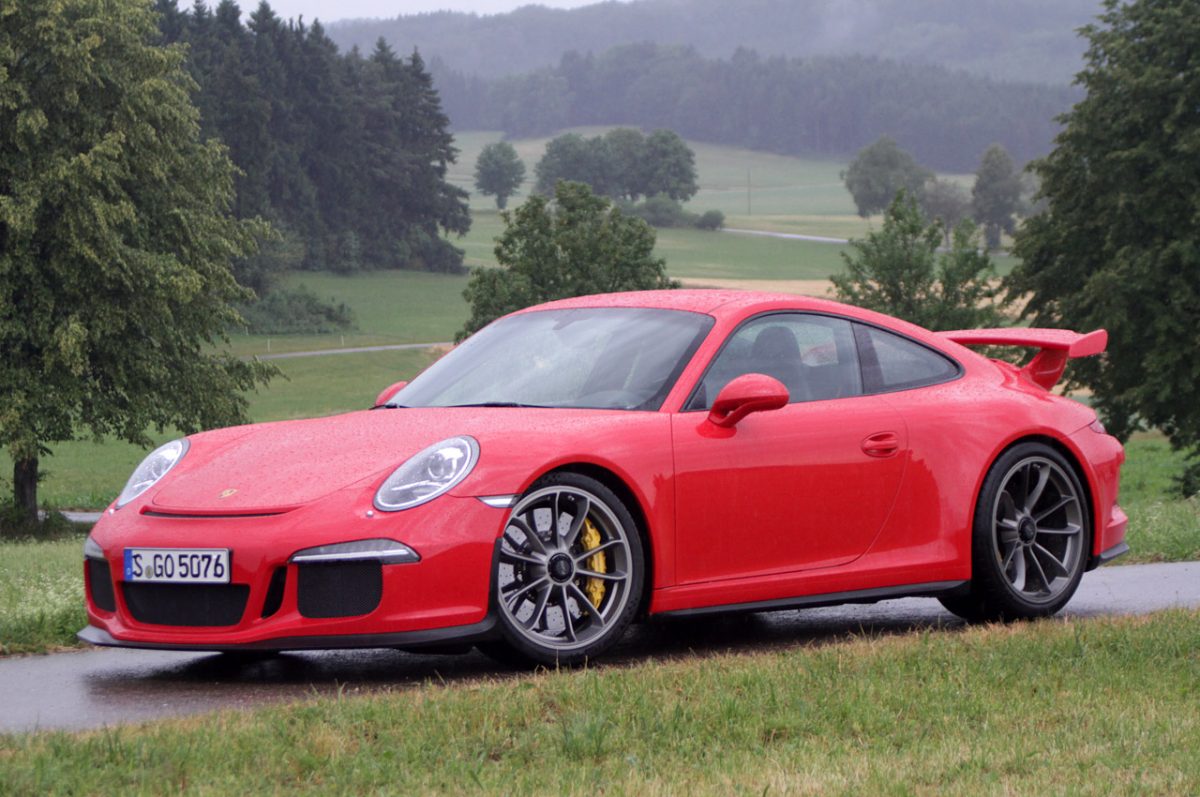 PORSCHE