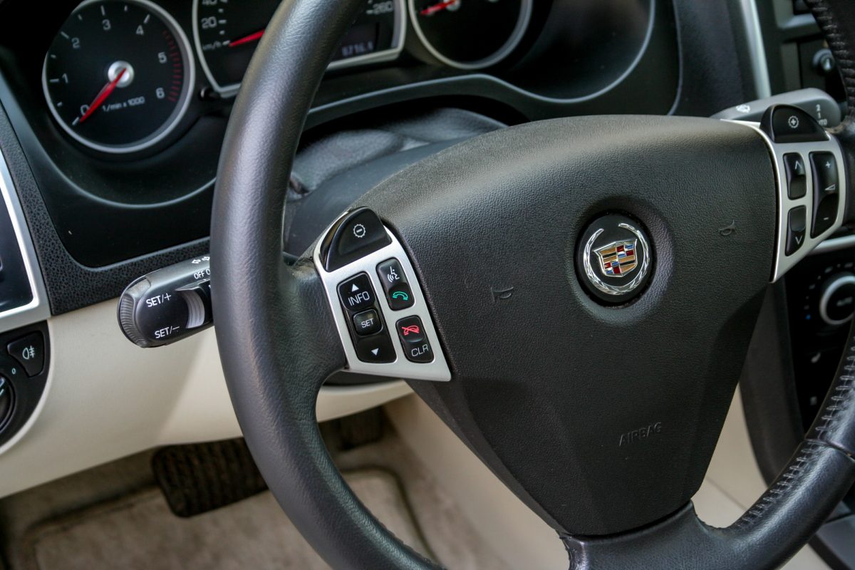 CADILLAC BLS