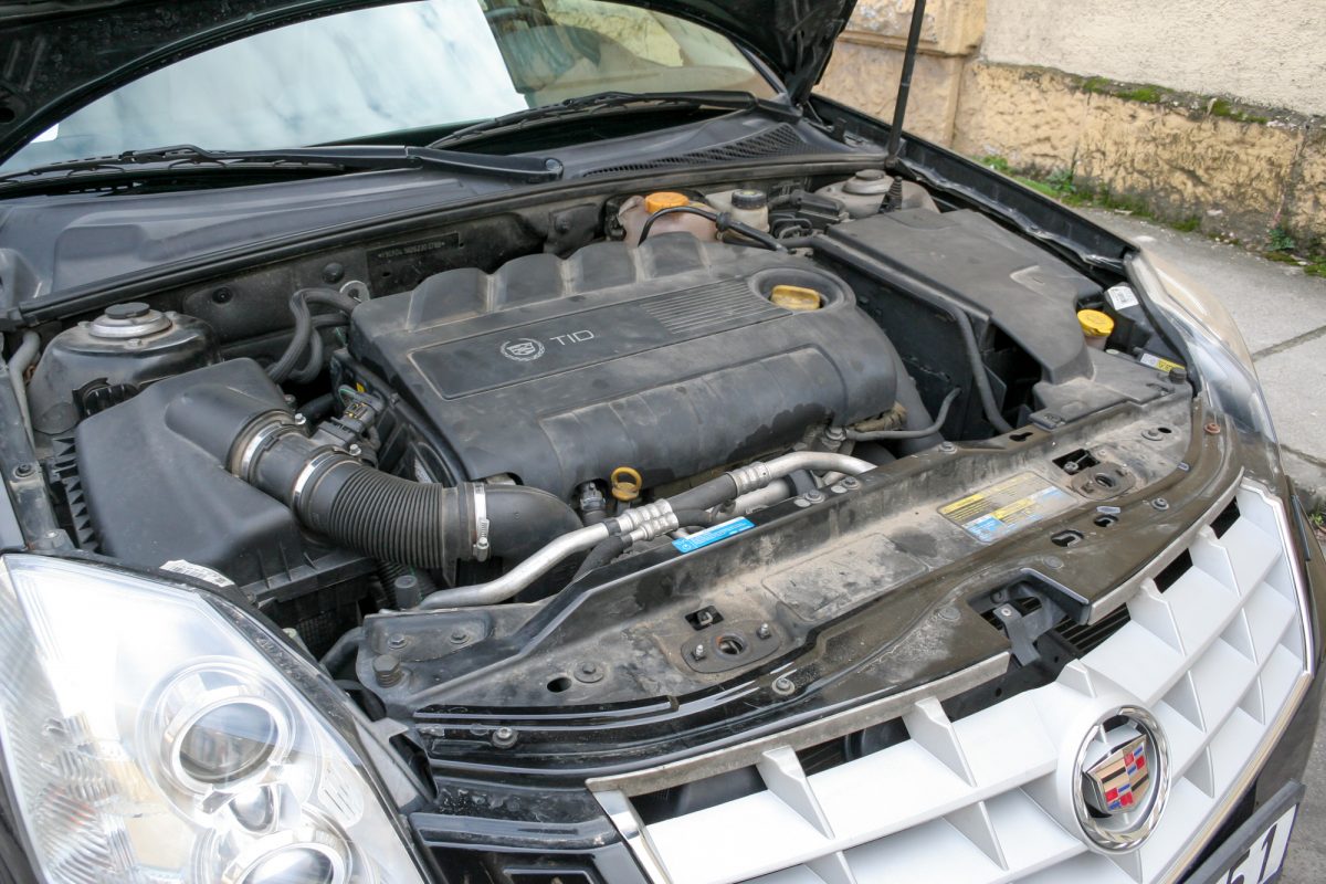 CADILLAC BLS