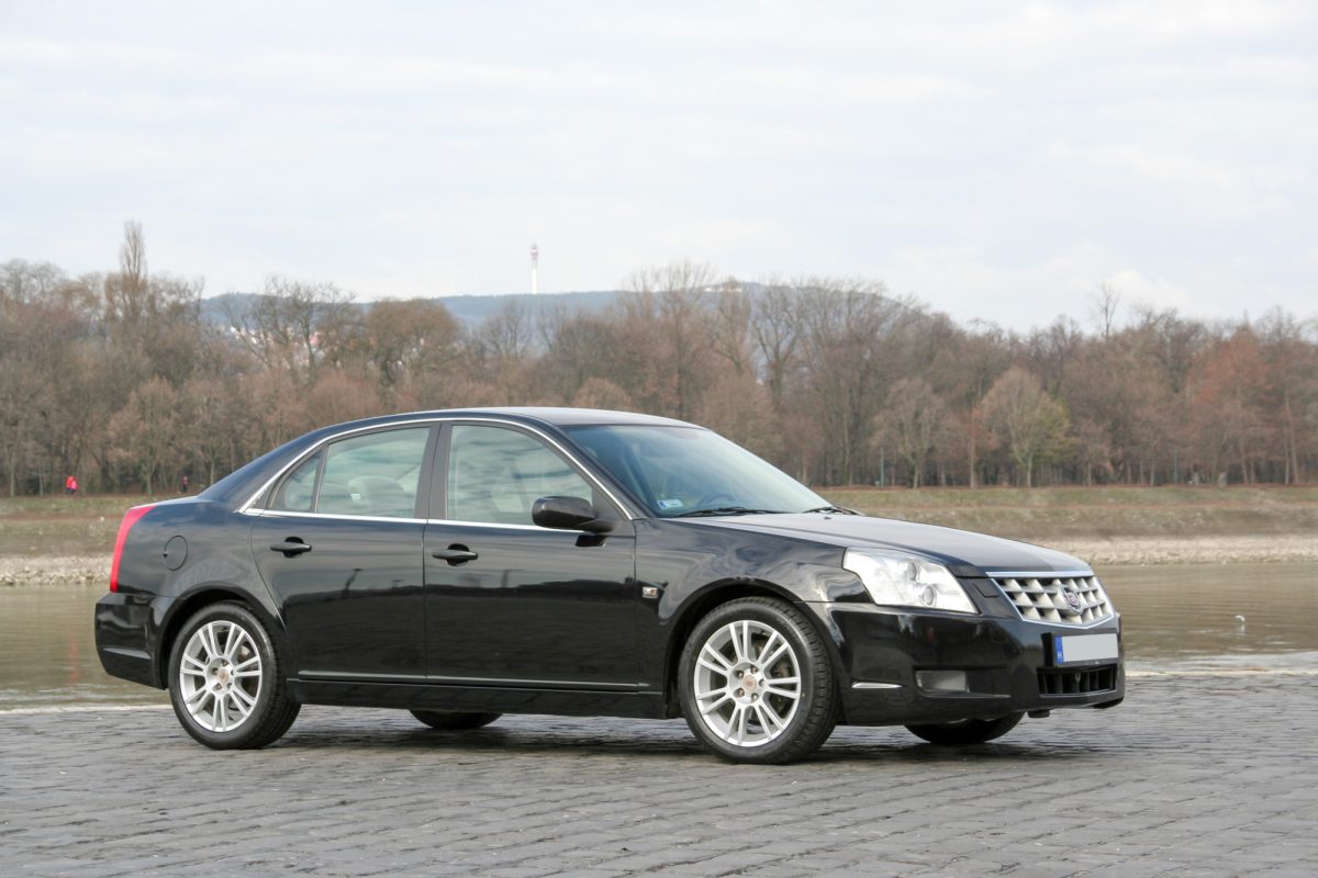 CADILLAC BLS