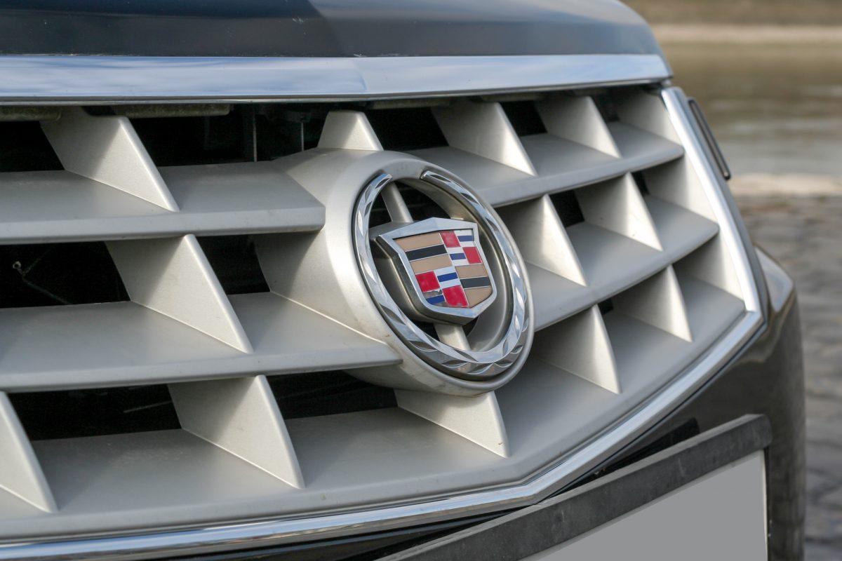 CADILLAC BLS