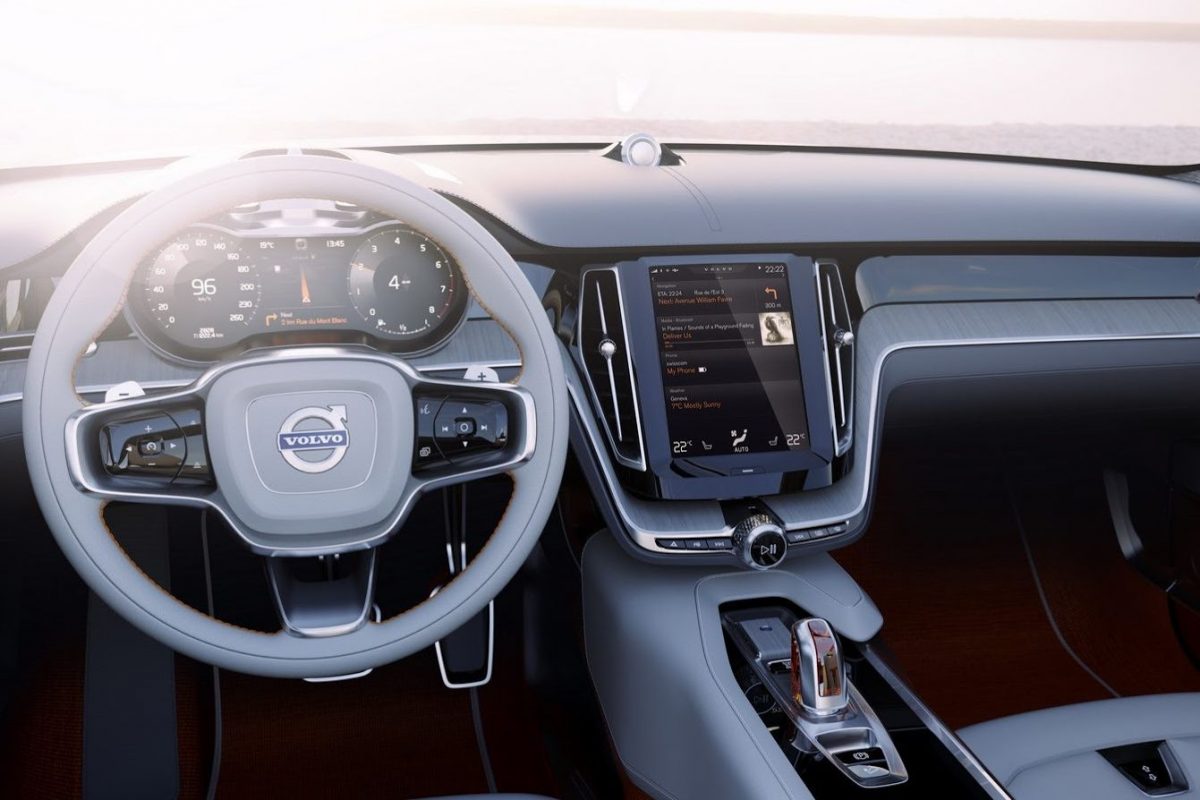 VOLVO