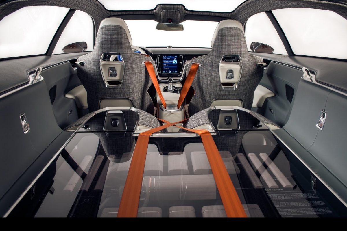 VOLVO